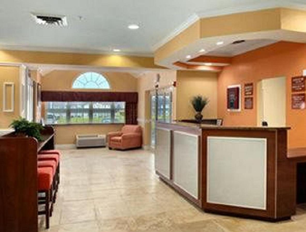 Microtel Inn & Suites By Wyndham Princeton Bagian luar foto